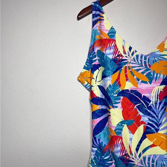 Old Navy Tropical Swimsuit - Picture 5 of 11